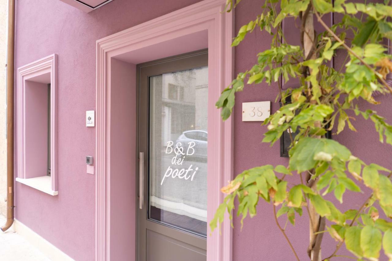 B&B Dei Poeti Civitanova Marche Bagian luar foto